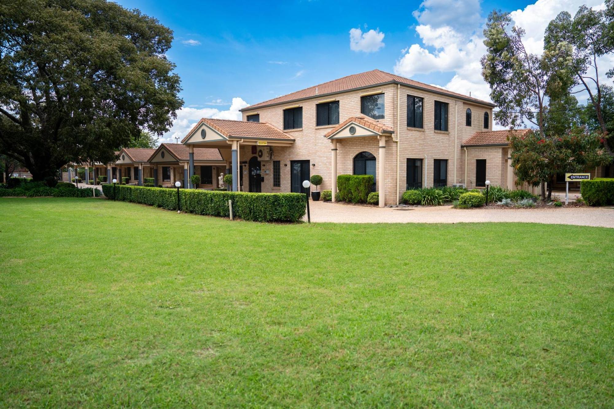 Best Western Tuscany On Tor Motor Inn Toowoomba Exterior photo