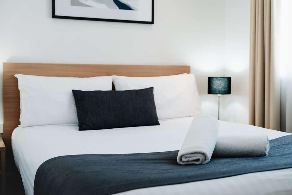 Best Western Tuscany On Tor Motor Inn Toowoomba Room photo