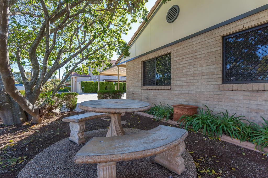 Best Western Tuscany On Tor Motor Inn Toowoomba Exterior photo